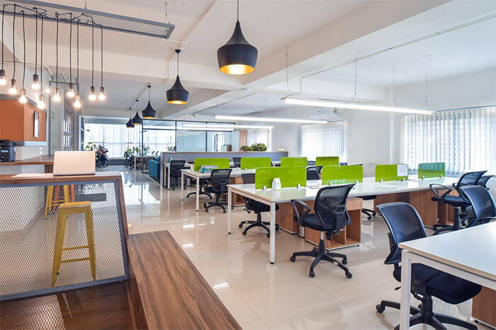 Nội thất World Service là đơn vị thiết kế thi công trang trí setup văn phòng trọn gói tại TPHCM chuyên nghiệp, có đa dạng loại hình cải tạo, thiết kế văn phòng hiện đại.
